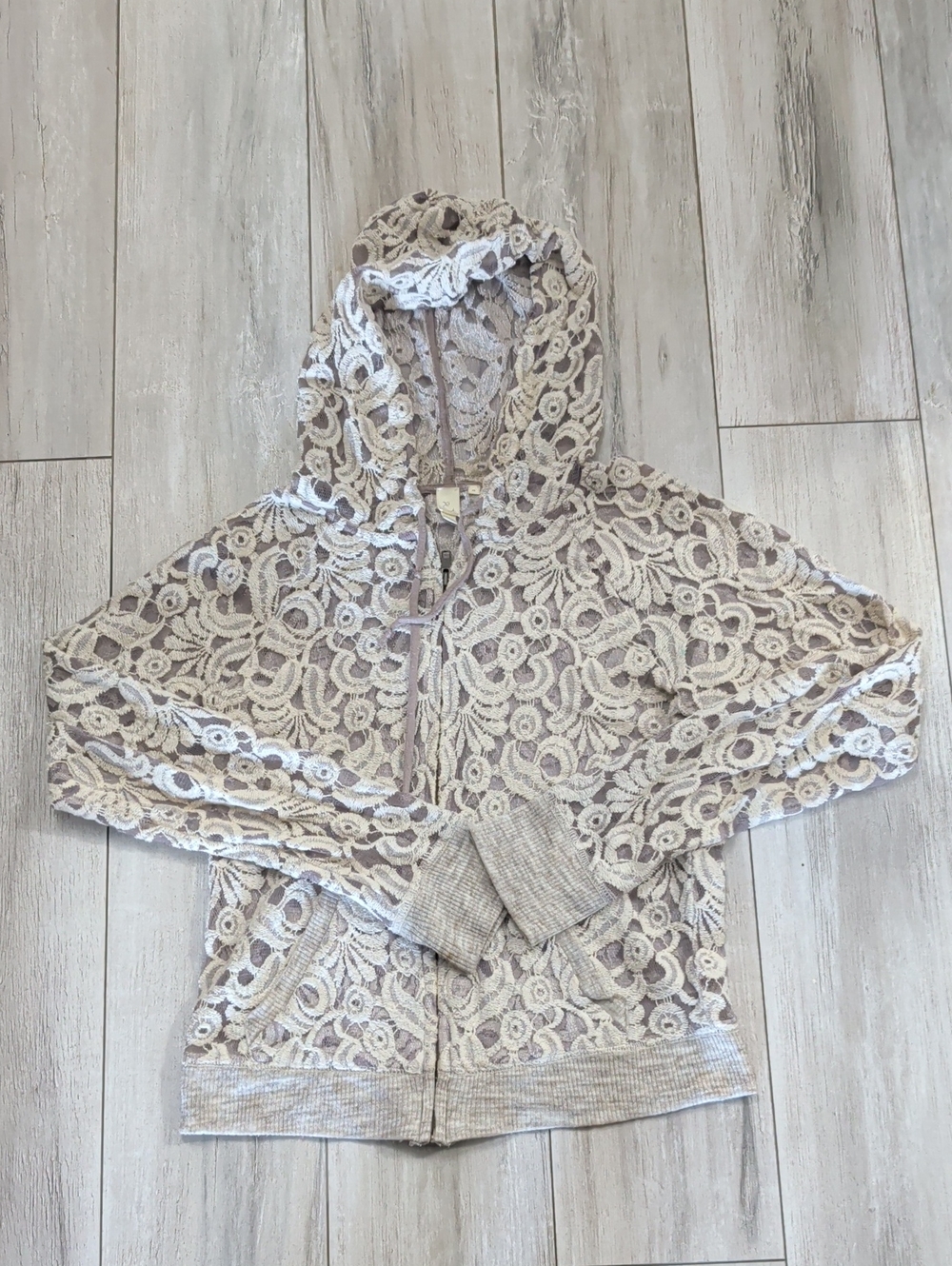 Lace Hooded Zip Jacket in Cream